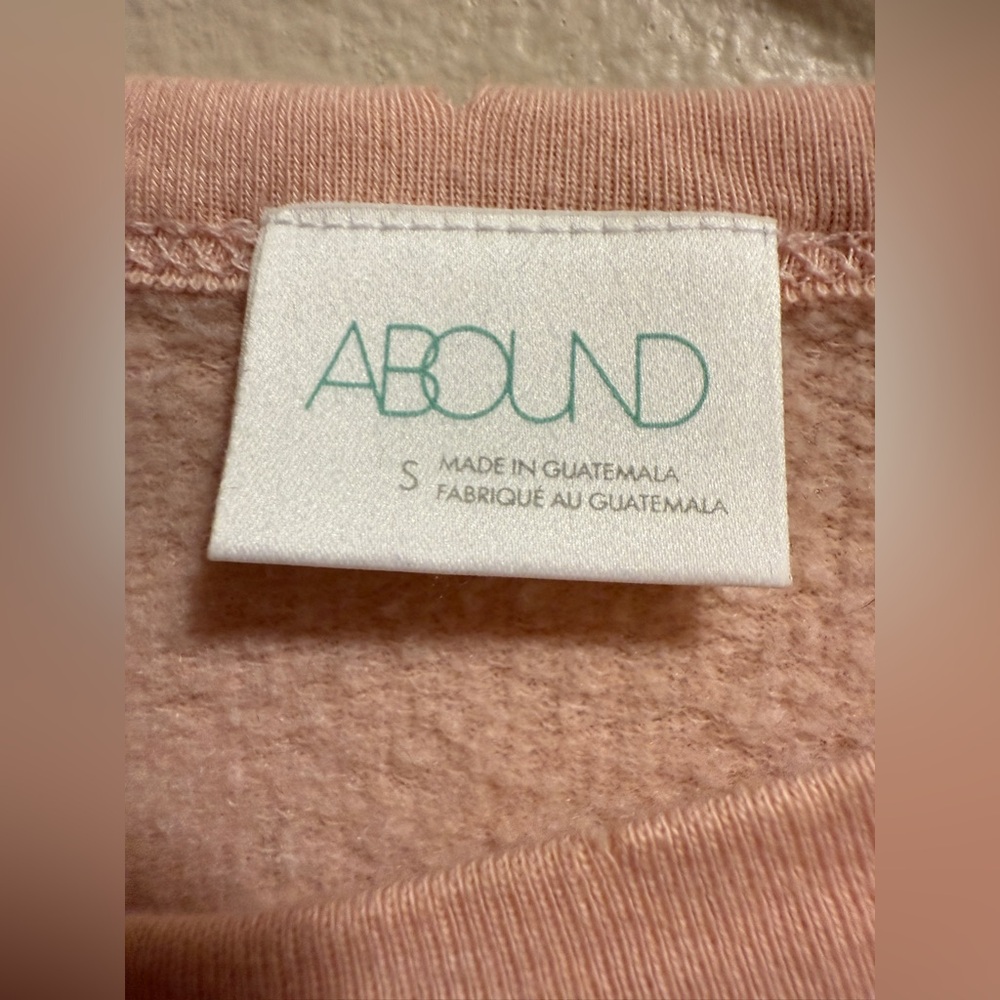Abound Women's Pink Oversized Distressed Tie-Front Sweatshirt Size Small NWT - Picture 3 of 9